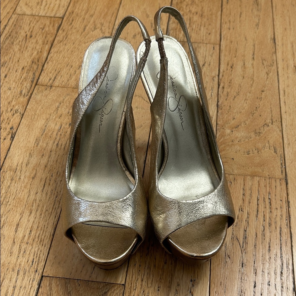 Jessica Simpson Metallic Gold Peep-Toe Heels